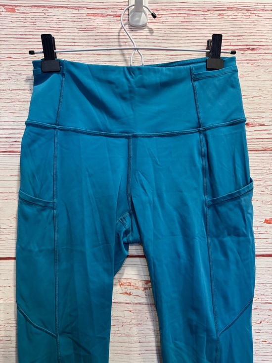 Lululemon Fast & Free Crop II Nulux
19"' in Capri Sz 6 - Picture 5 of 10